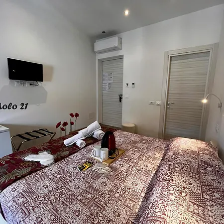 Al Molo 21 Guest house